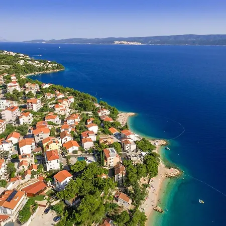 Lana*** Omiš
