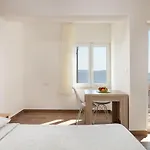Lana*** Omiš